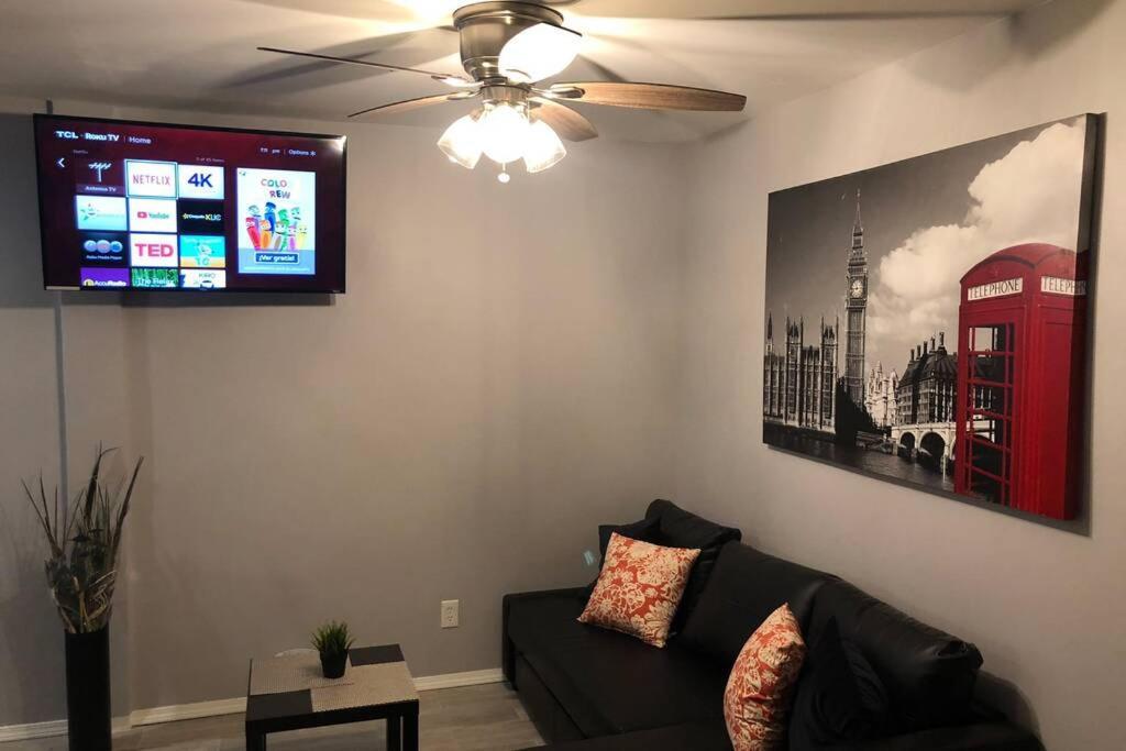 New 2 Bedroom Luxury Apartment -Great Location -Modern ปูแอร์โตเปญาสโก ภายนอก รูปภาพ
