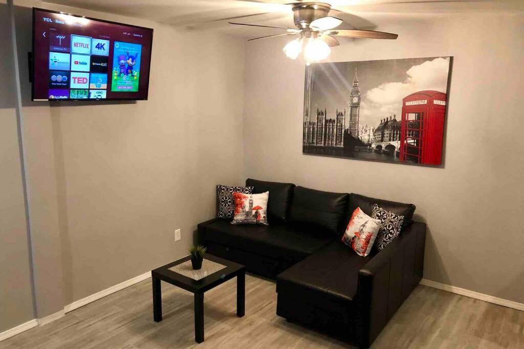 New 2 Bedroom Luxury Apartment -Great Location -Modern ปูแอร์โตเปญาสโก ภายนอก รูปภาพ